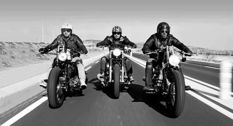 Motos y blanco y negro | EL BLOG DE JUANTOR Y AMIGOS