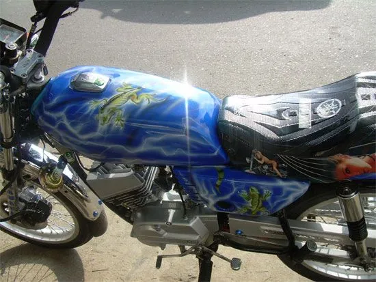 Motos pintadas con aerografo - Imagui