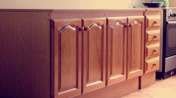 Muebles de Cocina ::: Cocina Madera Maciza Cedro