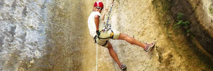 Multiaventura Aérea: rápel en pared, rapel volado e iniciación a ...