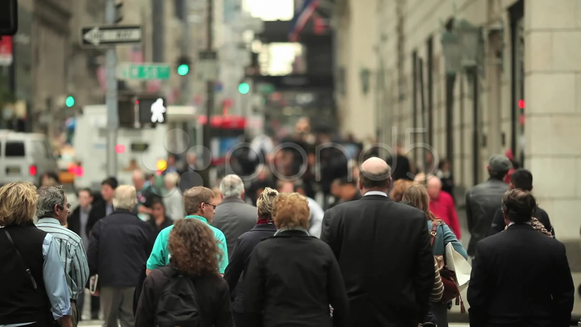 Multitud Gente Caminando Peatonal New York City Nublado Ny Nyc ...