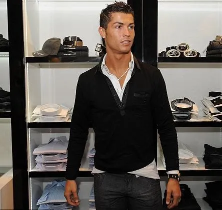 mundo diseño: Moda de famosos: Cristiano Ronaldo