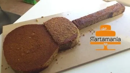 El mundo de las Tartas Fondant: Paso a paso tarta guitarra