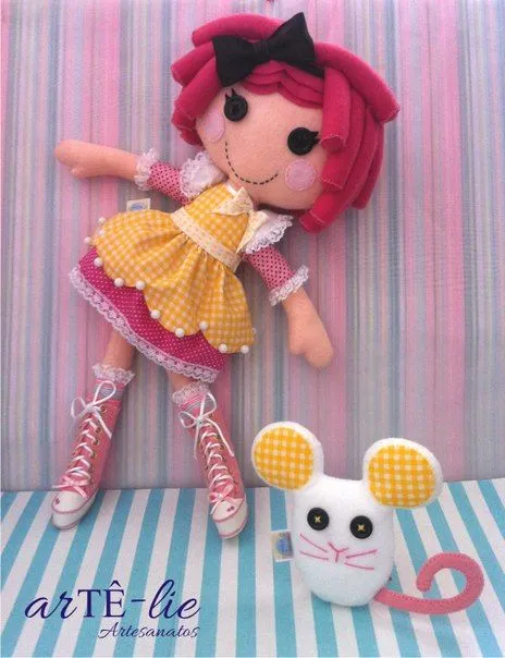 Como hacer una muñeca lala loopsy de fieltro