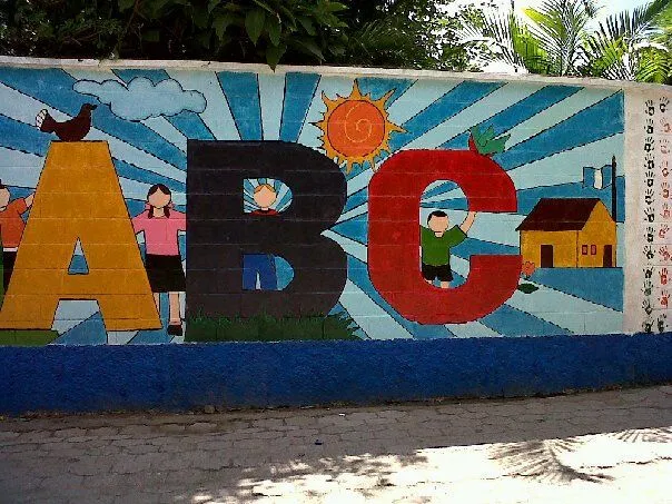 Murales Educativos Hechos por Tercero Básico | Colegio San Benito ...