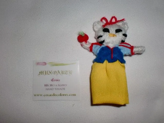 Muxoarte Shop Online: Broches CHIQUITINAS DE CUENTOS