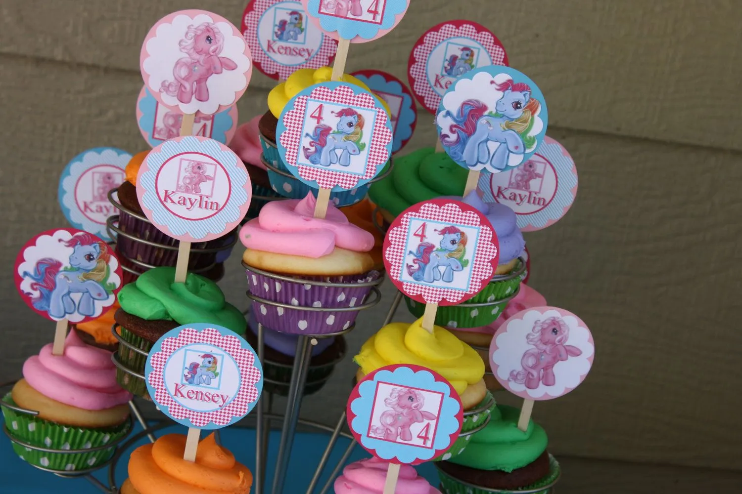 MuyAmeno.com: Cupcakes Little Pony, parte 1