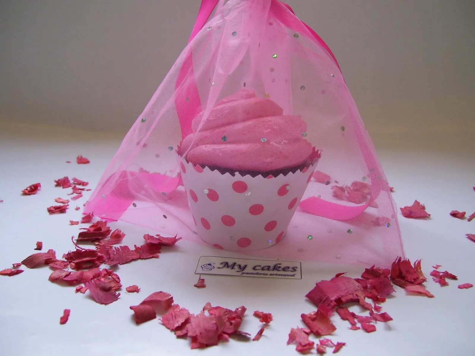 my cakes: Cupcake souvenir para nena