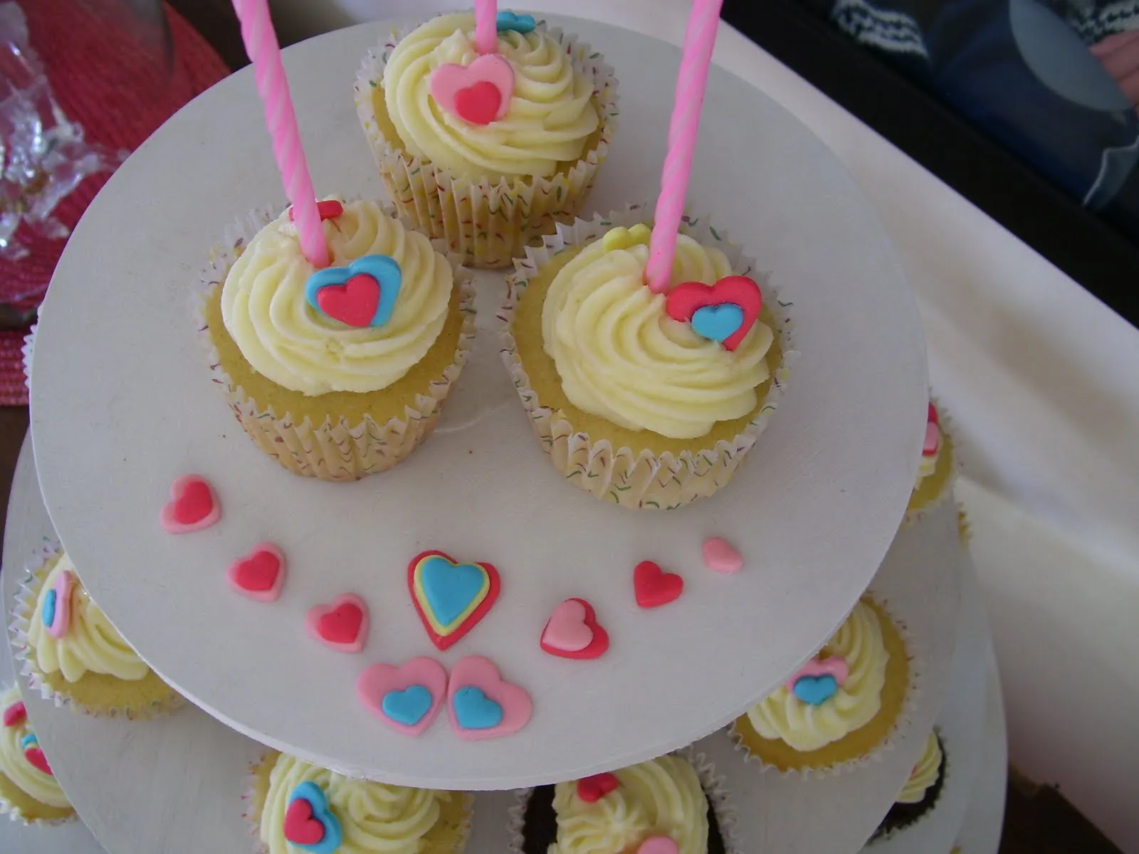 my cakes: Torres de cupcakes para cumples de nenas