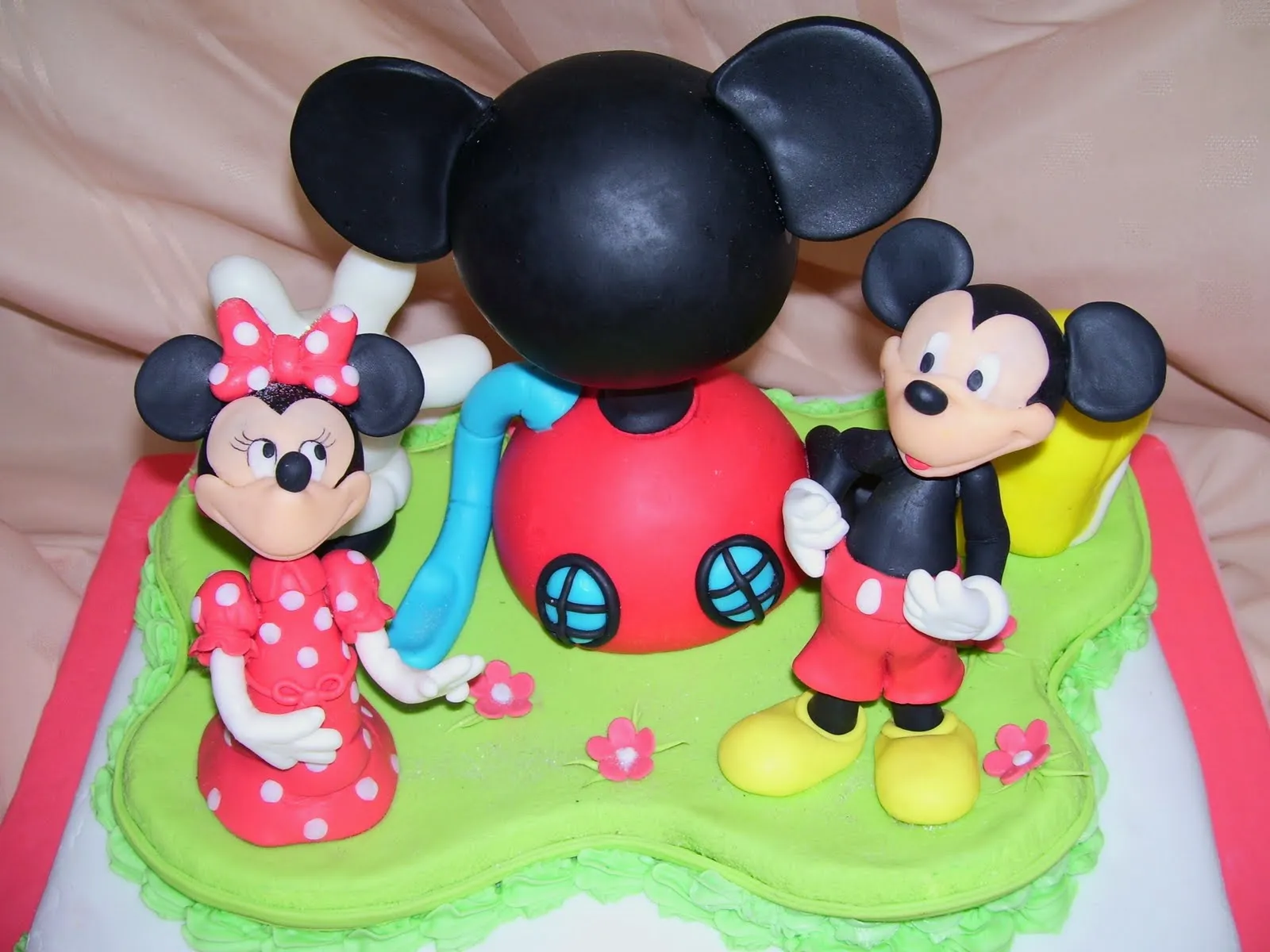 Plantillas para tortas de mickey mouse - Imagui