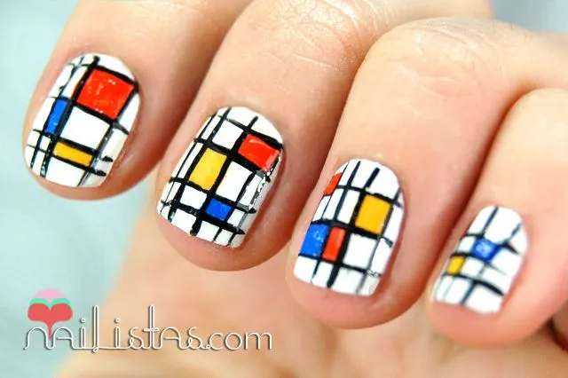 Nailistas: Uñas cortas decoradas inspiración Mondrian // Nail Art