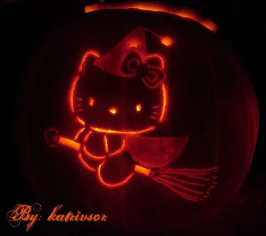 Navegando por la red lo encontré: Halloween con Hello Kitty