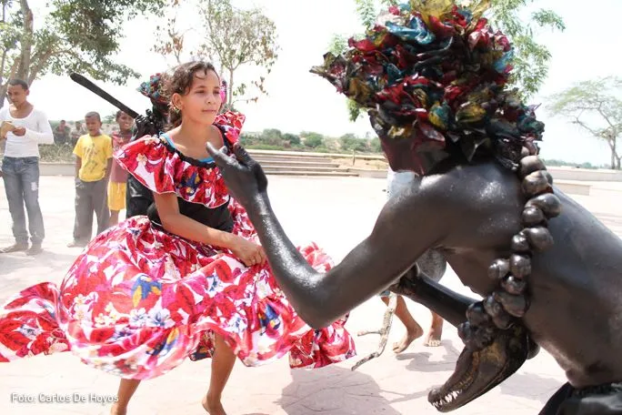 El Son de Negro: una mueca a la vida - KienyKe