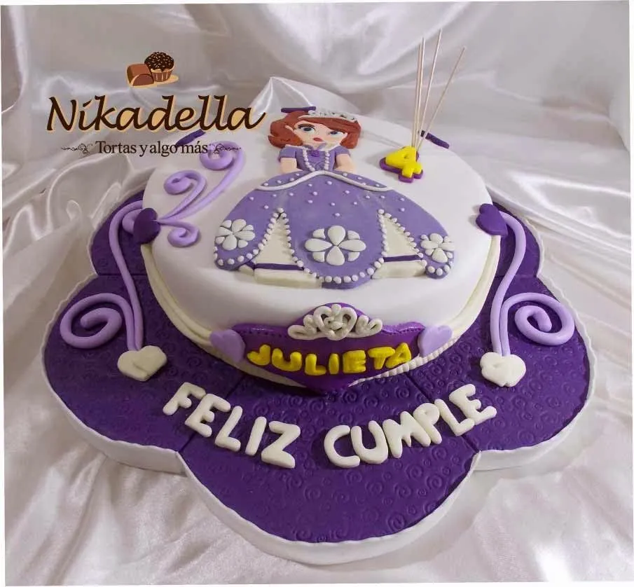 Nikadella: Torta, cookis y alfajores Princesa Sofía 4 años Julieta