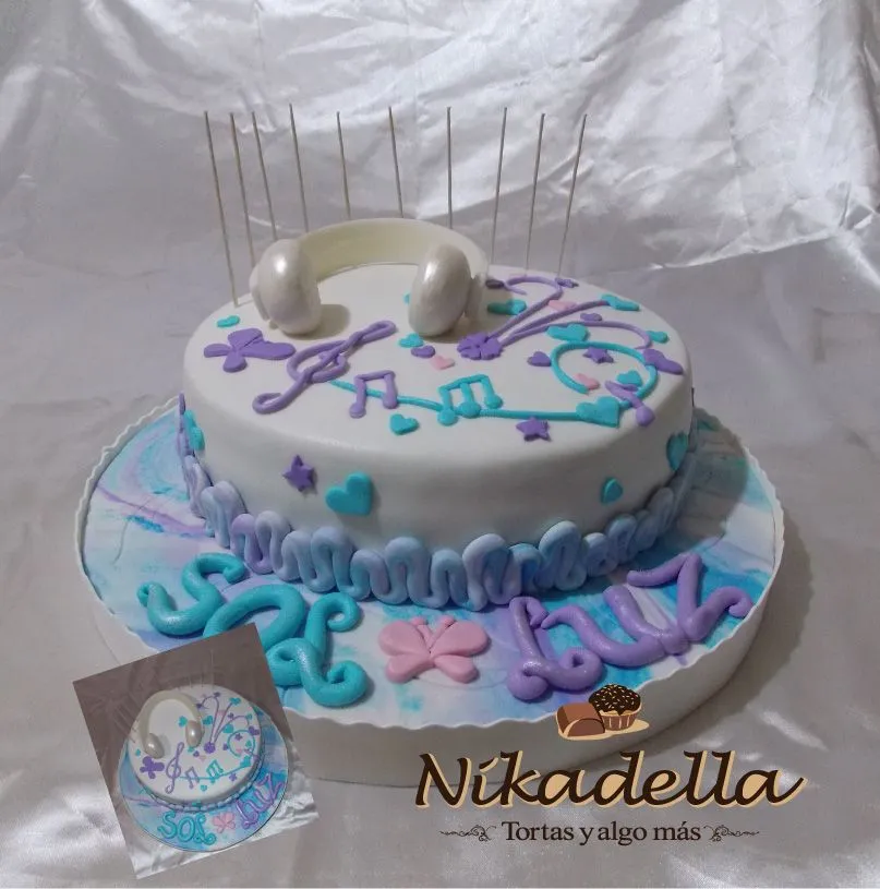 Nikadella: Torta Violeta 10 años Sol y Luz