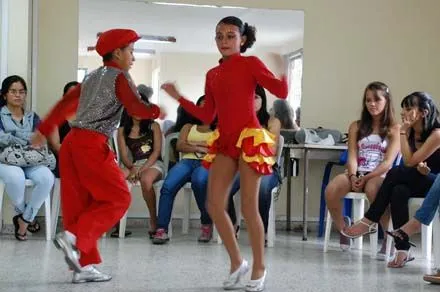 BAILAR SALSA, COMO BAILAR SALSA, BAILA SALSA, APRENDE A BAILAR ...