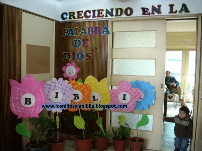 Los niños y la Biblia: Ideas para el mes de la Biblia.