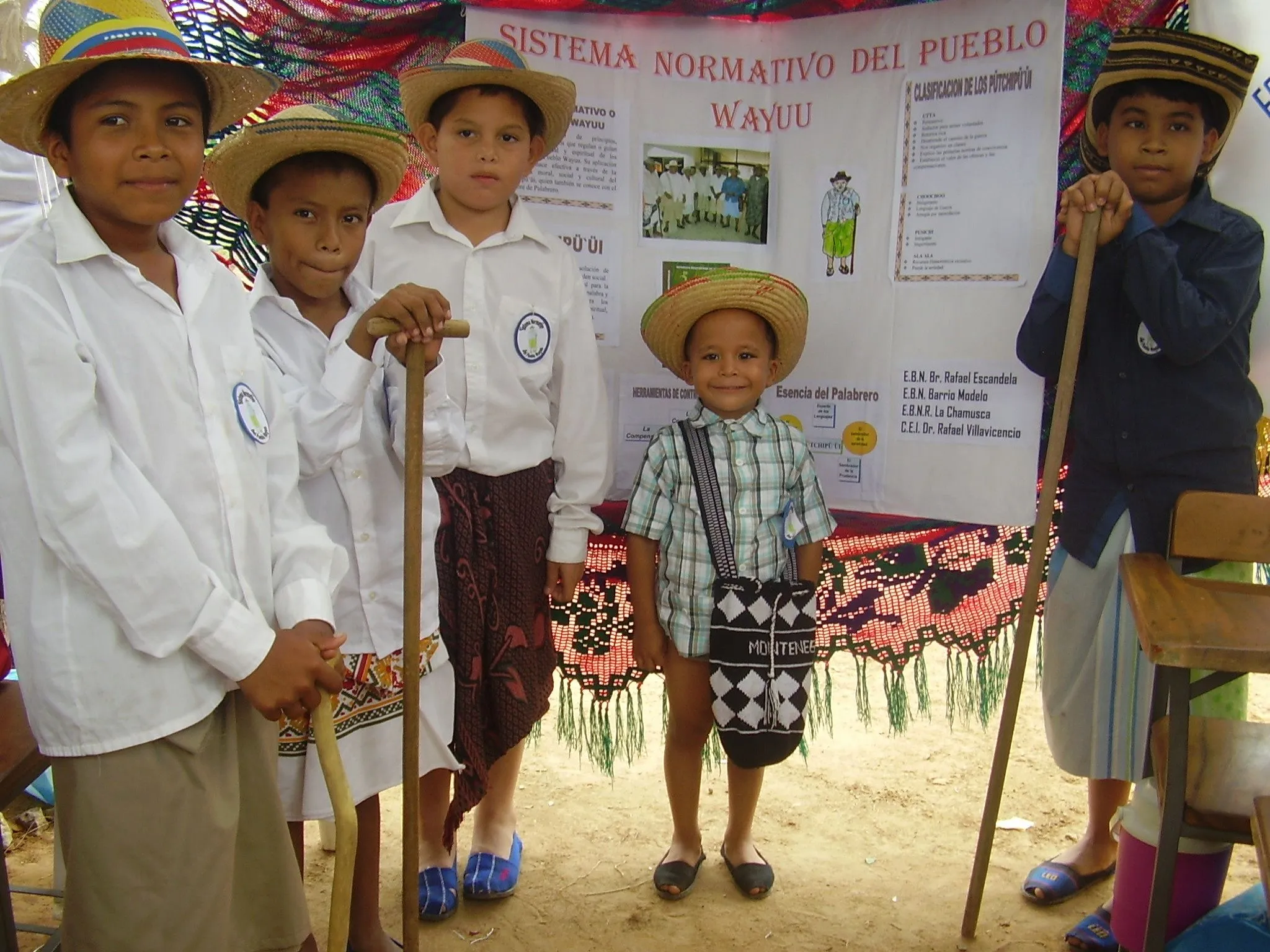 Niños indígenas conmemoraron su día con III Festival Educativo Wayuu |  Periódico Indígena Ajayu