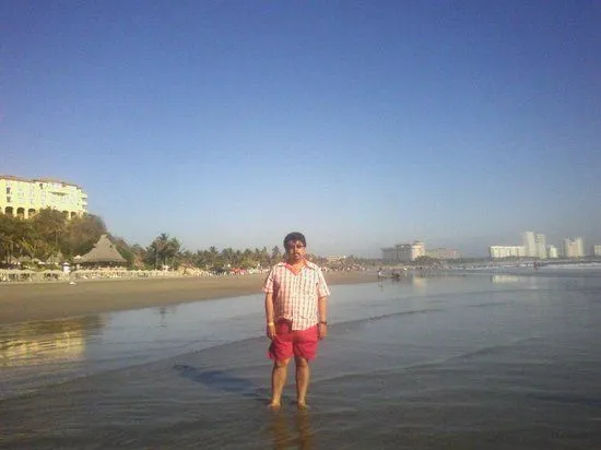 Niños jugando en playa Revolcadero Diamante - Picture of Playa ...