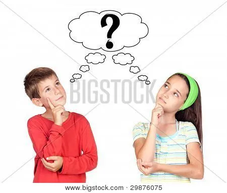 Niños pensativos aislados sobre fondo blanco Fotos stock e ...