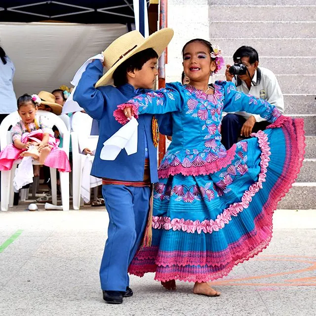 Niños talareños bailan con pasión la marinera - Talara mi orgullo