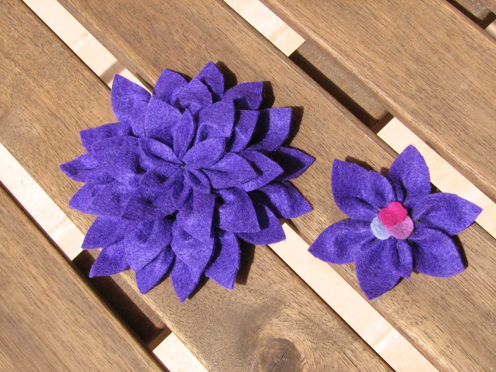 Noire Crafts: Flores Fieltro