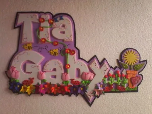 Nombres en foami decorados - Imagui