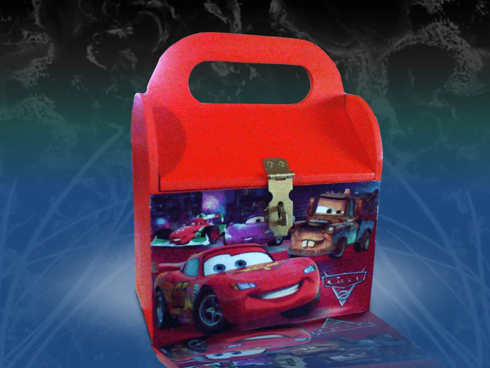 Norbelia Yepez: Lonchera de Cars2 MDF