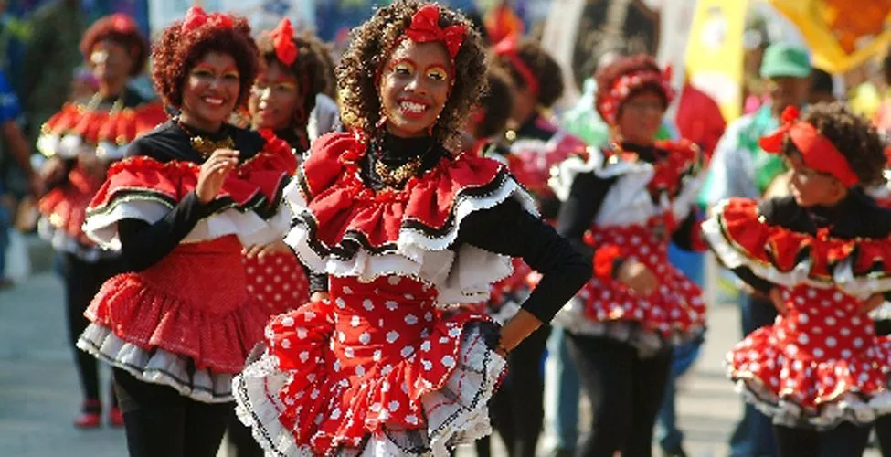 Notikeidy Notikeidy: La danza de las negritas Puloy