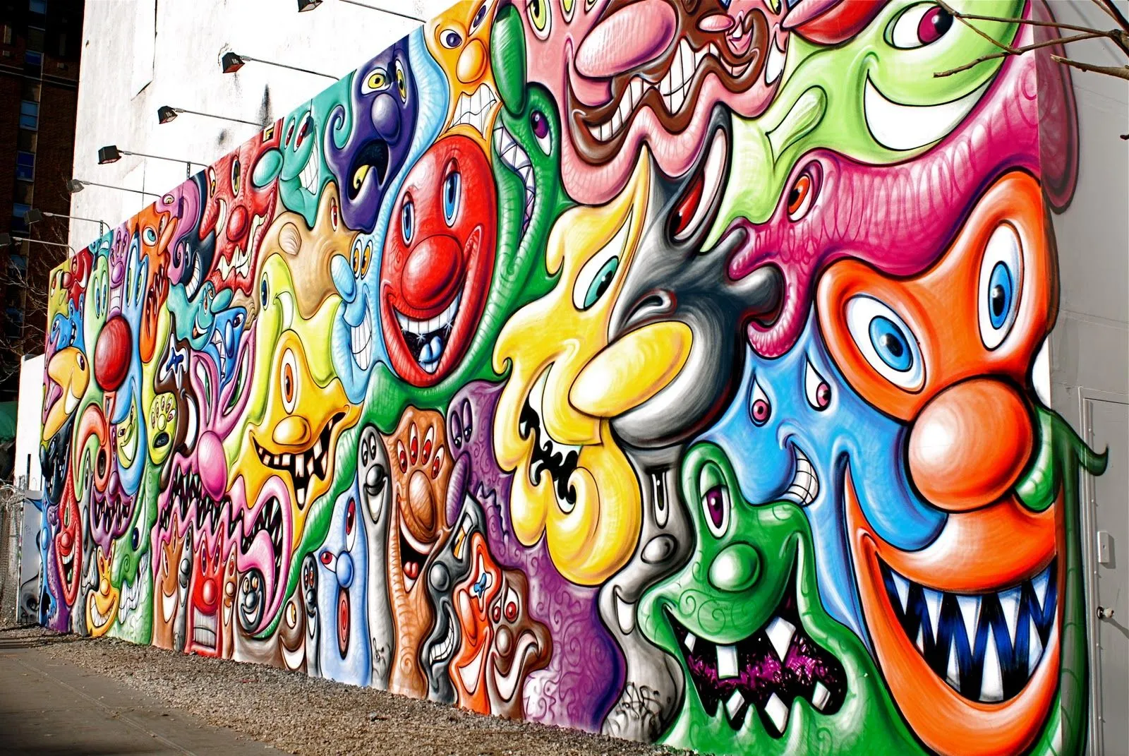 NYC ♥ NYC: Kenny Scharf Mural on Houston and Bowery