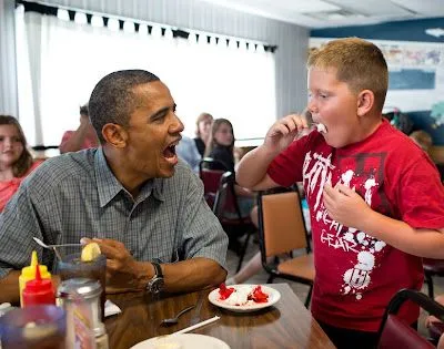 Obama Foodorama: Recipe: White House Huckleberry Pie