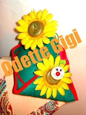 Odette Gigi .: CLOWN HAT, SOMBRERO DE PAYASO, CHAPEAU DE CLOWN