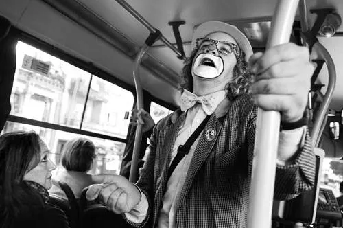 De este a oeste, de sur a norte - la diaria