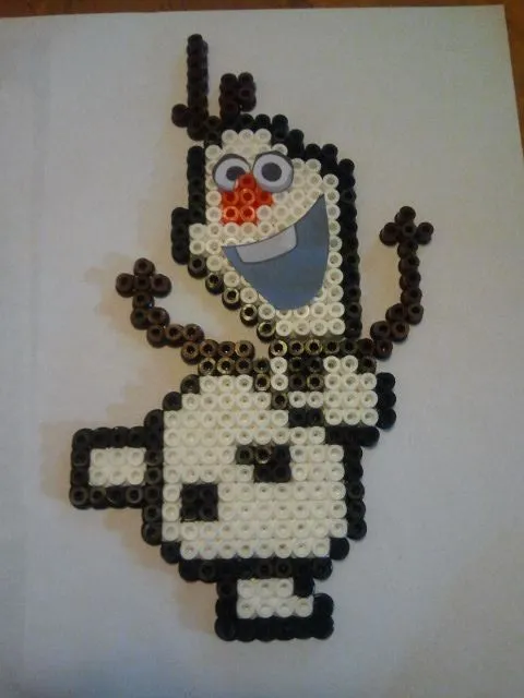 Olaf Frozen hama perler beads by Gaiaf2002 | Pyssla | Pinterest