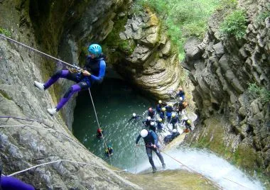 Organización de actividades y servicios deportivos en Aragón ...