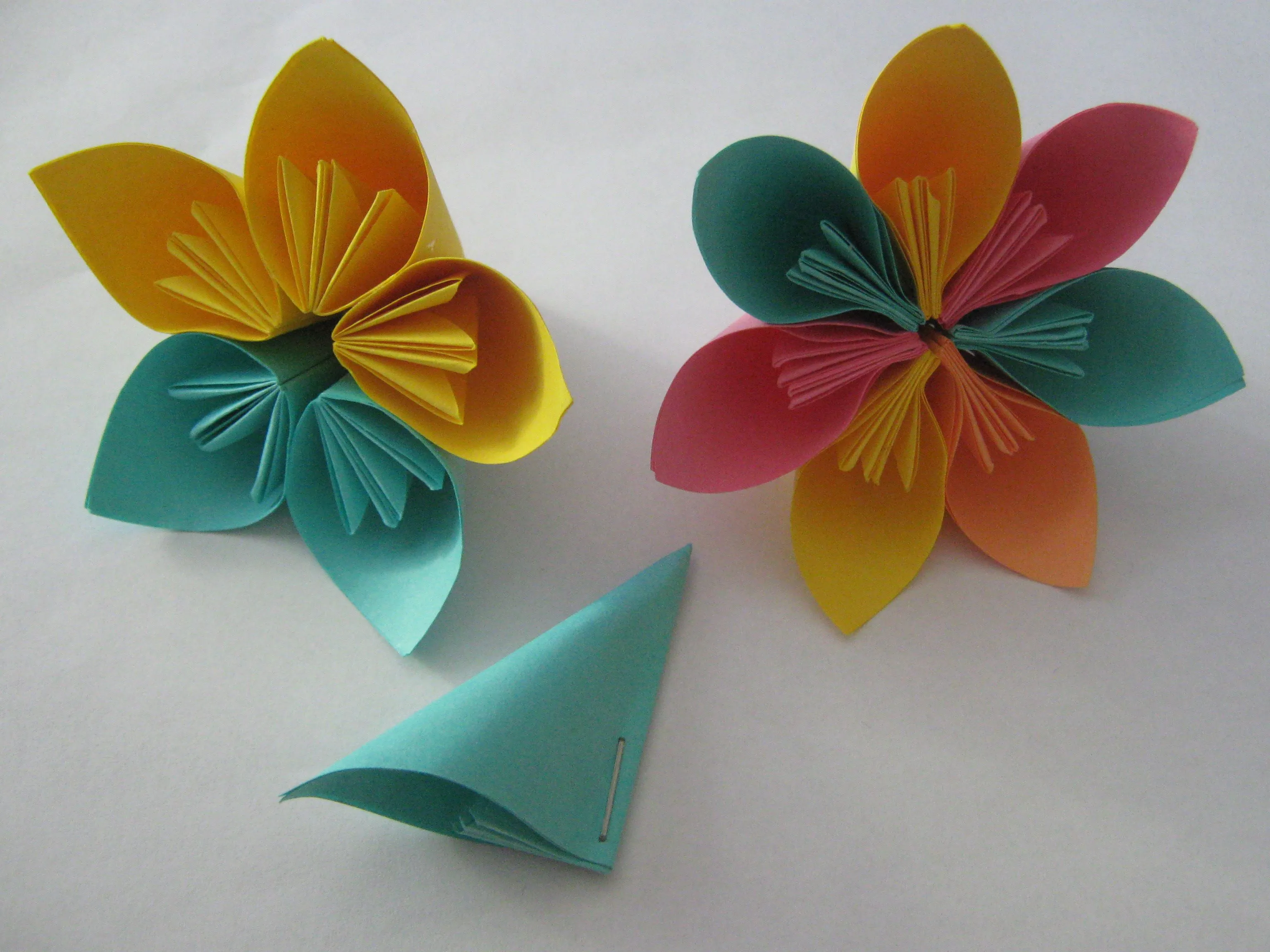 Origami Flower Tutorial | Learn 2 Origami - Origami & Paper Craft