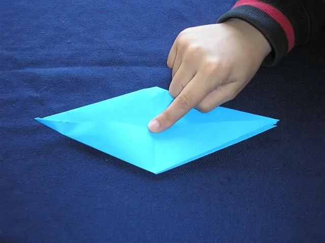 origami a gogo - Como realizar un dinosaurio. (nº 1)