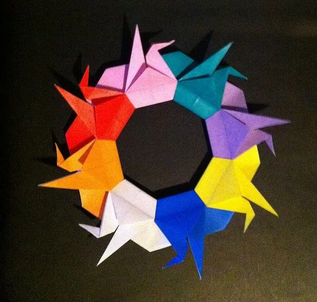 Origami Maniacs: Origami Crane Mandala