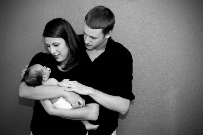 Los padres deberán acordar el orden de los apellidos del bebé