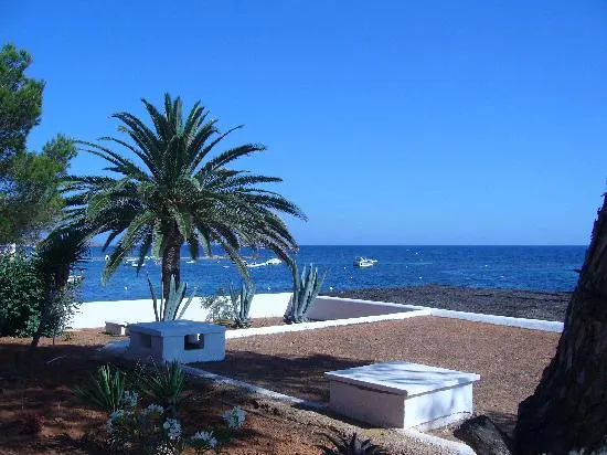 paisaje relajante - Picture of Hotel Club Augusta, Santa Eulalia ...