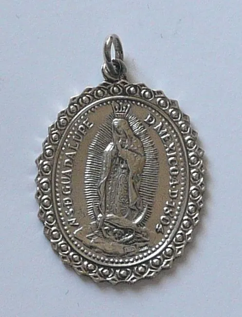 PALOMA ALONSO-MARTINEZ: MEDALLAS, CRUCES, ESCAPULARIOS, DECENARIOS ...