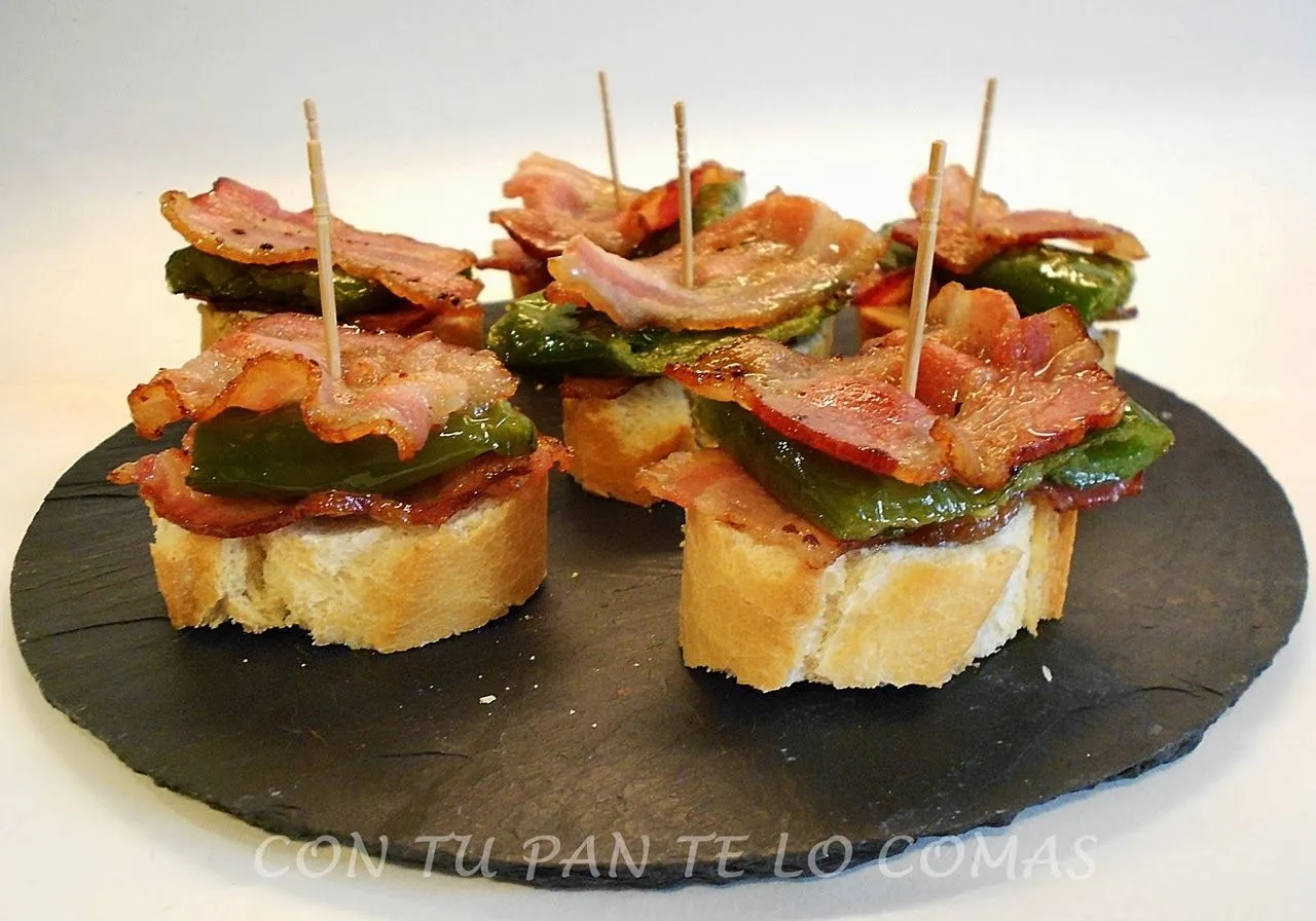 Con tu pan te lo comas: PINCHOS DE BACON CON PIMIENTOS