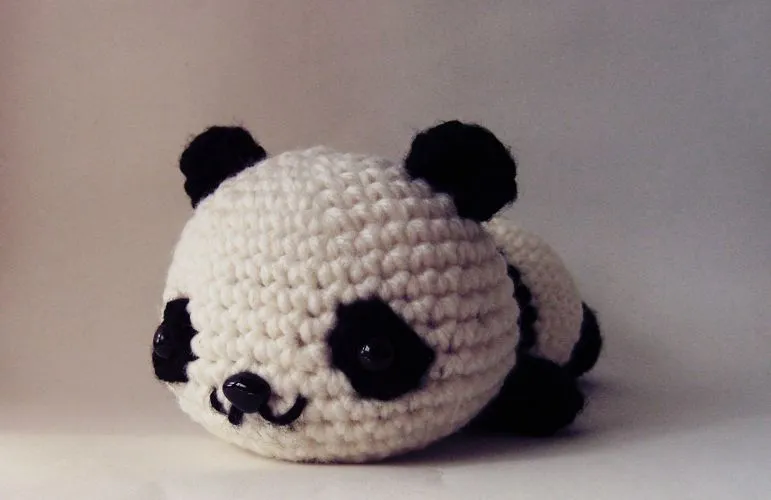 Panda v.1 crochet amigurumi, plushie, mochillery handmade ...