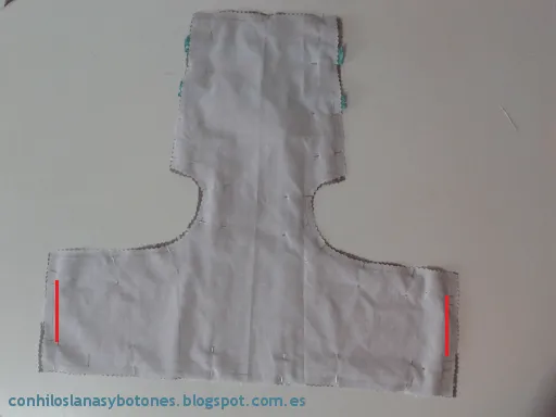 Pantalón de bebé con tirantes - Paso a paso | Con hilos, lanas y ...