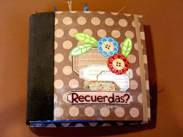 PAPERS DE COLORS: MINI-ALBUM PARA UNA AMIGA