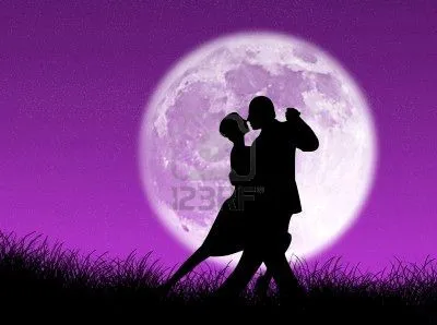 pareja-bailando-un-tango-a-la-luz-de-la-luna