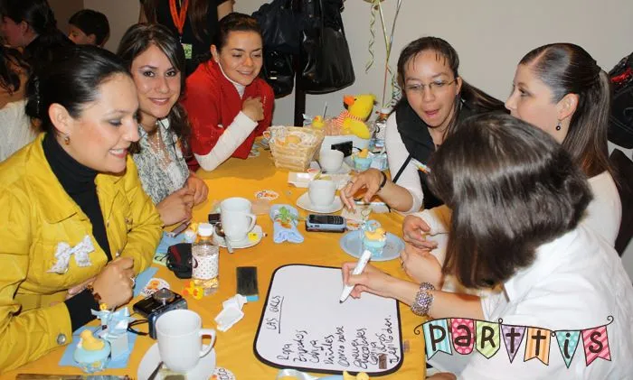 PARTTIS: Baby shower de Mariana, patitos por doquier