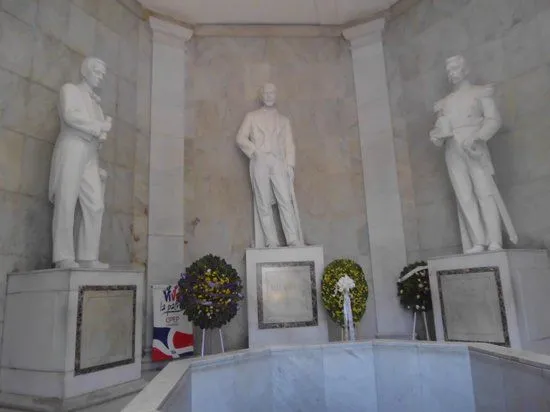 Pasajes hermosos: fotografía de Zona Colonial, Santo Domingo ...