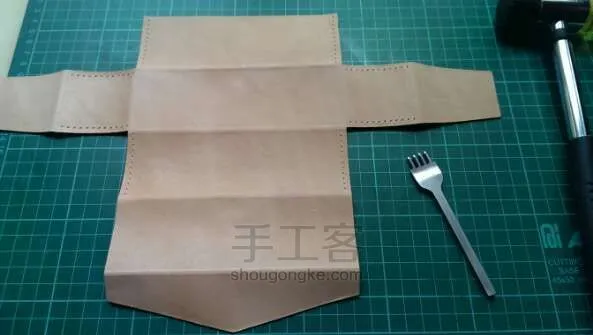 Paso a paso: coser en cuero estuches o carteras | diarioartesanal