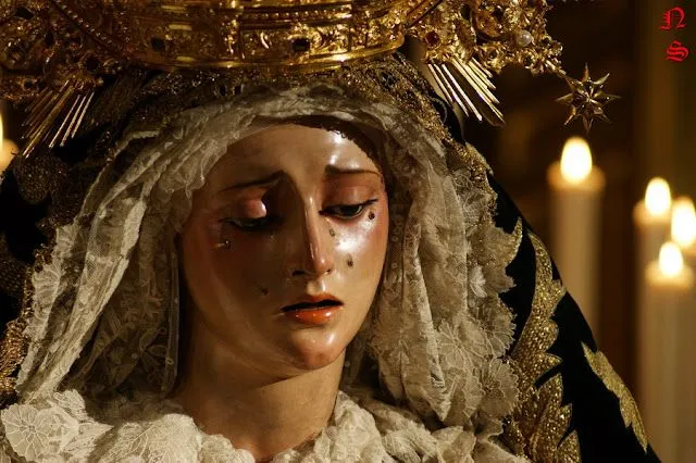 Pasos y Palios: VIRGEN DE LA ANGUSTIA DE SEVILLA